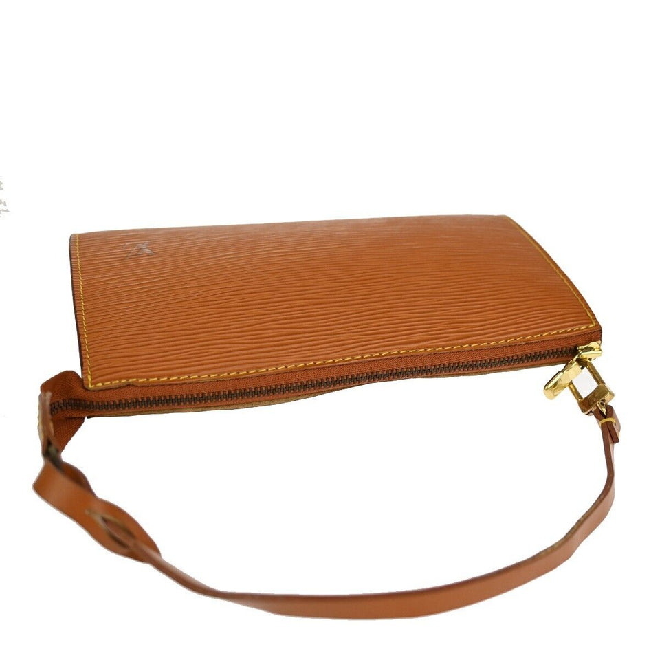 Louis Vuitton Pochette Accessoires  Leather Clutch Bag