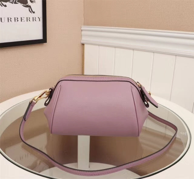 Burberry Bags - Bagsattire   303