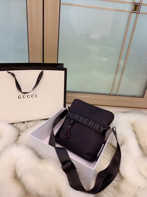 Burberry Bags - Bagsattire   215