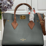 Louis Vuitton ON MY SIDE MM