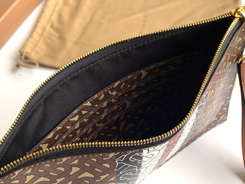 Burberry Bags - Bagsattire   747