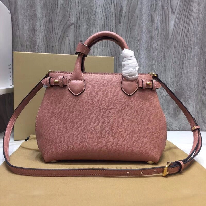 Burberry Bags - Bagsattire   513