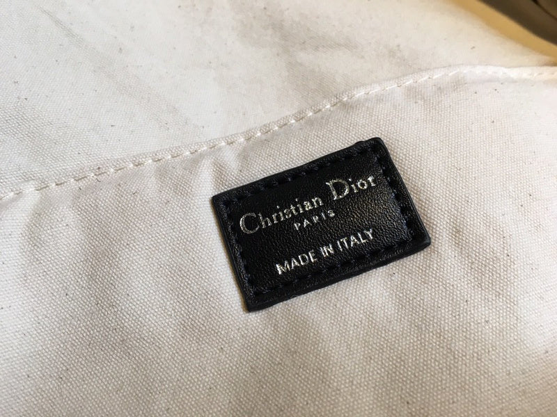 Christian Dior Bags Bags - The Tote   769