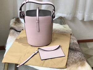 Burberry Bags - Bagsattire   585