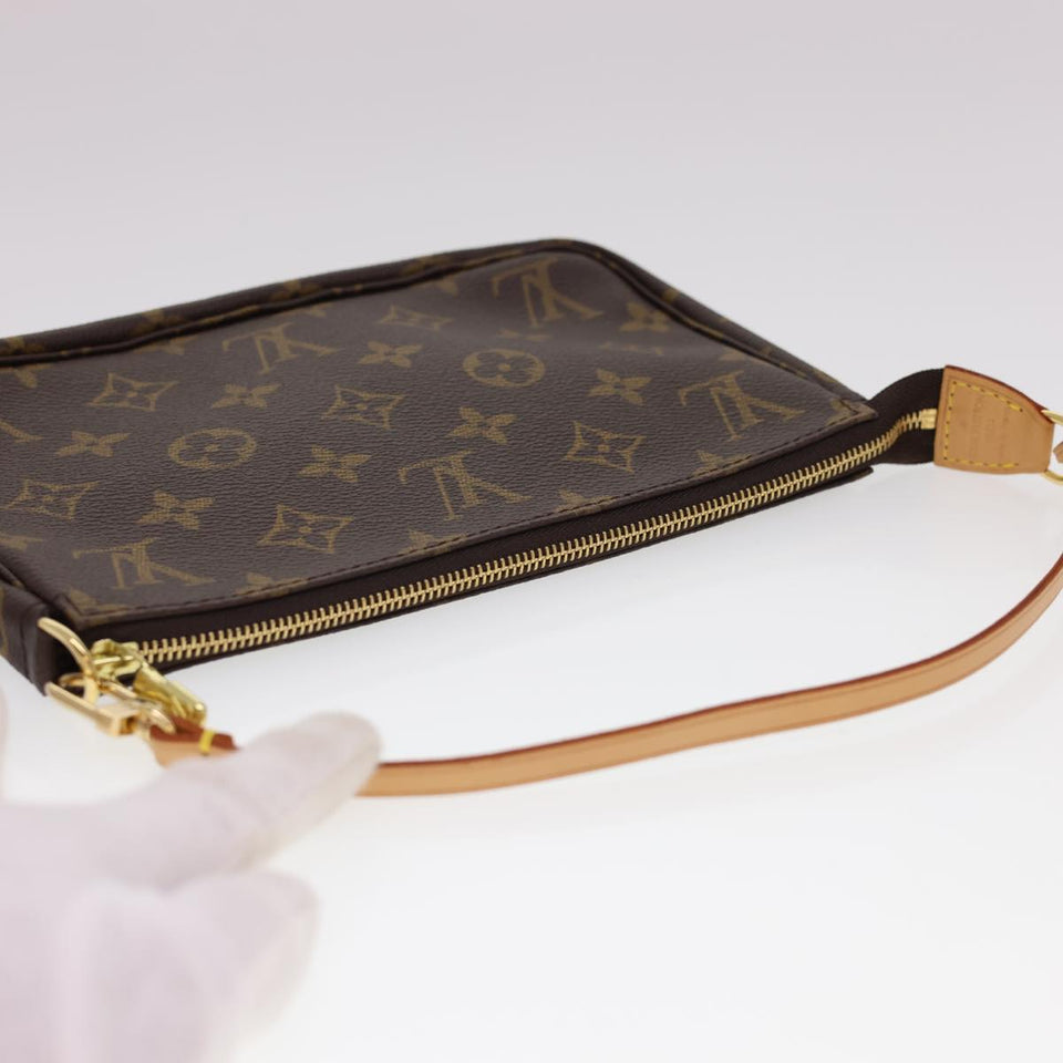 Louis Vuitton Pochette Accessoires  Canvas Clutch Bag