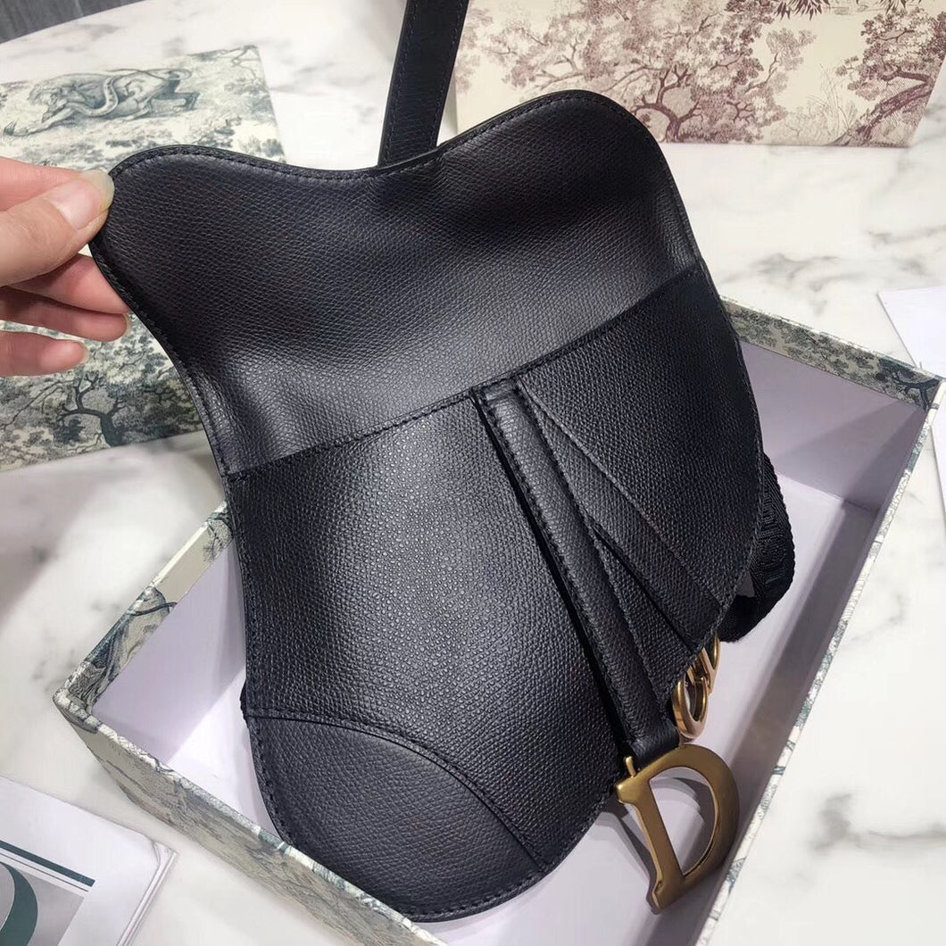 Dior Saddle Belt Bag In Black Grained Calfskin