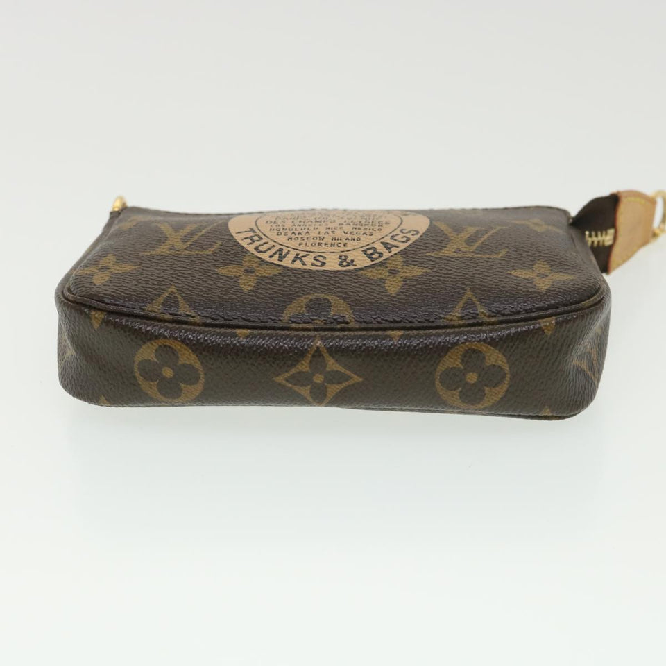 Louis Vuitton Mini Pochette Accessoires  Canvas Clutch Bag