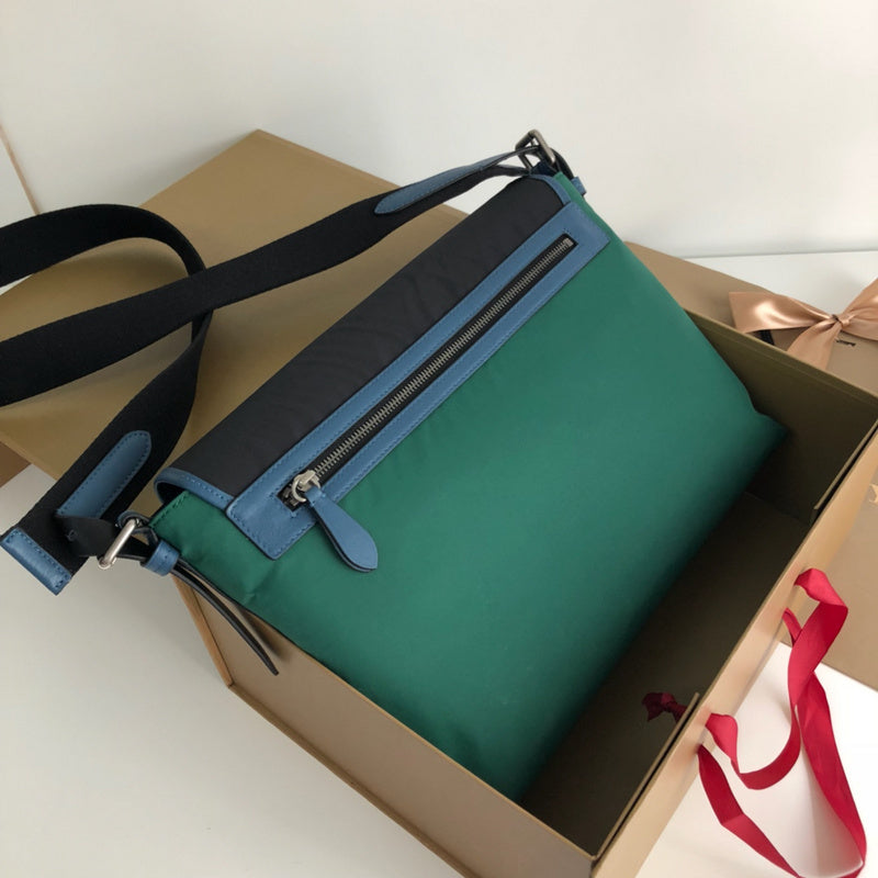 Burberry Bags - Bagsattire   568