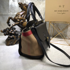 Burberry Bags - Bagsattire   416