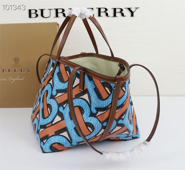 Burberry Bags - Bagsattire   173