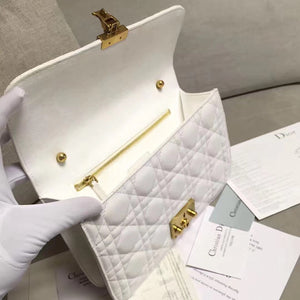 Dior Dioraddict Flap Bag In White Lambskin