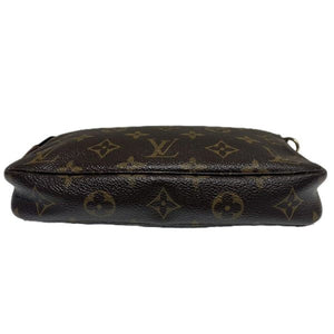 Louis Vuitton Pochette Accessoire  Canvas Clutch Bag