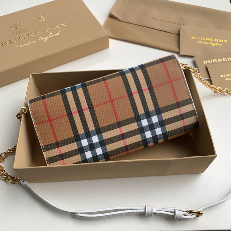 Burberry Bags - Bagsattire   649