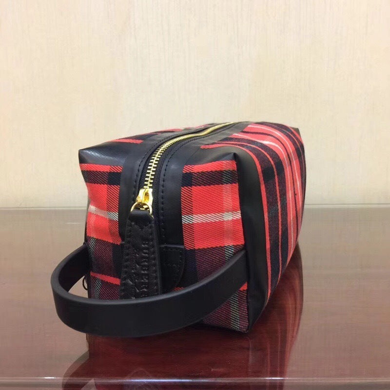 Burberry Bags - Bagsattire   414