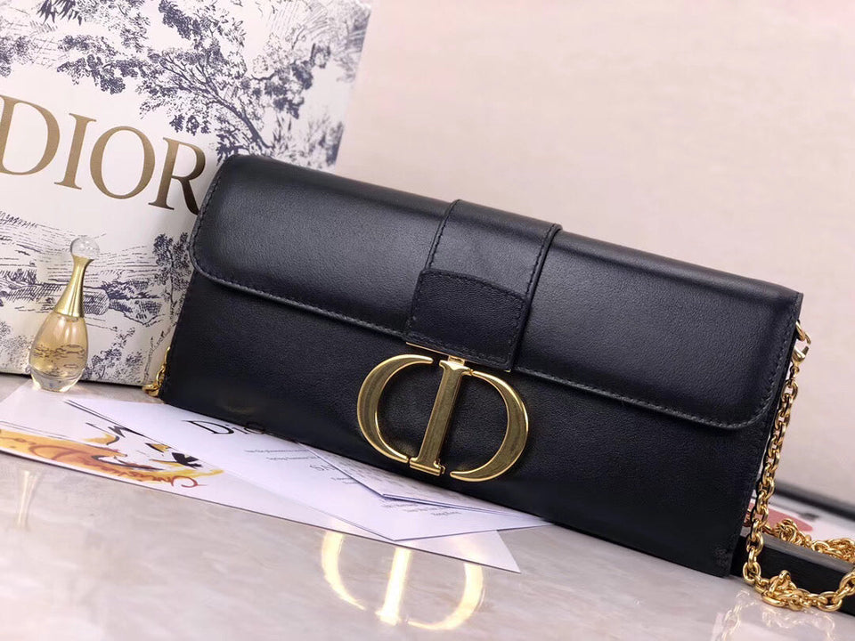 Dior 30 Montaigne Clutch Bag In Black Lambskin