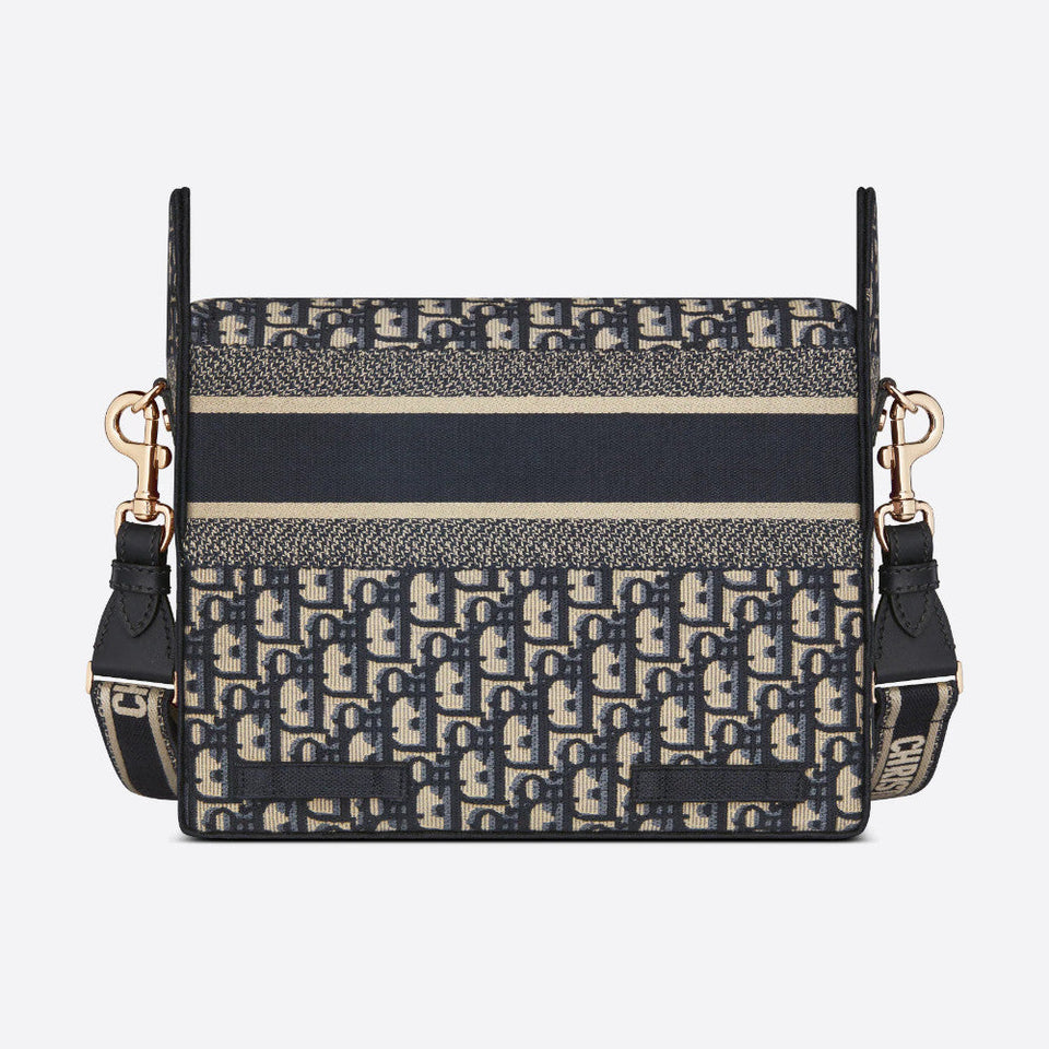 MEDIUM DIORCAMP BAG