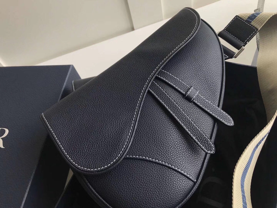 Dior Men's Saddle Belt Bag In Navy Grained Calfskin