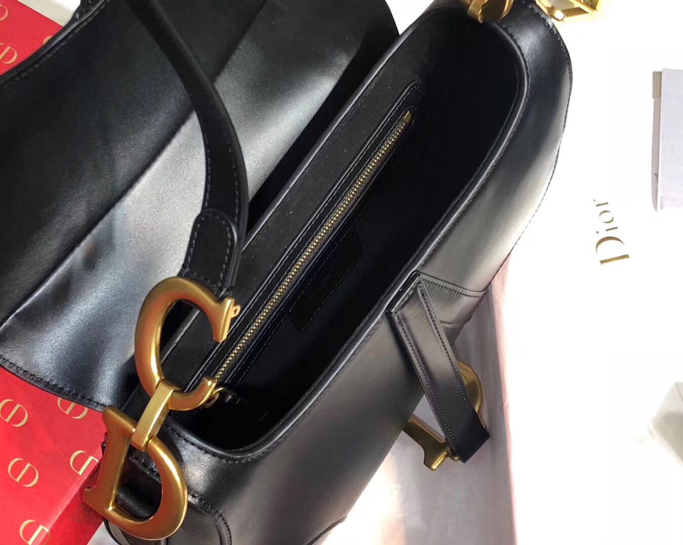 Dior Saddle Bag In Black Calfskin