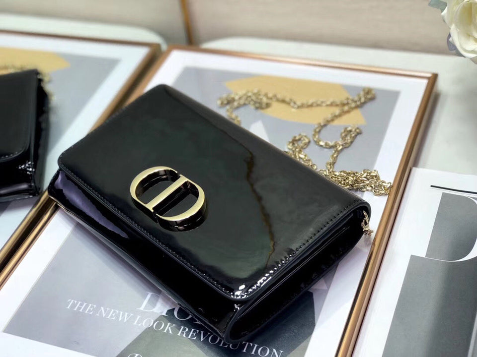 Dior 30 Montaigne Wallet On Chain In Black Patent Calfskin