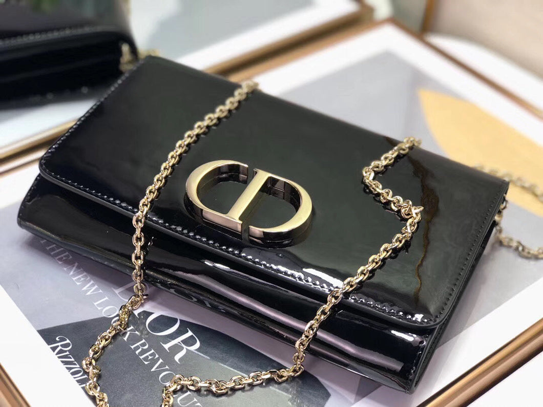 Dior 30 Montaigne Wallet On Chain In Black Patent Calfskin