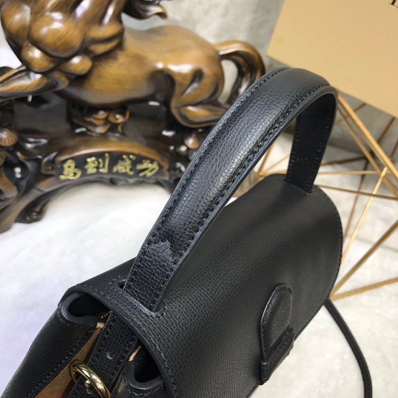 Burberry Bags - Bagsattire   227