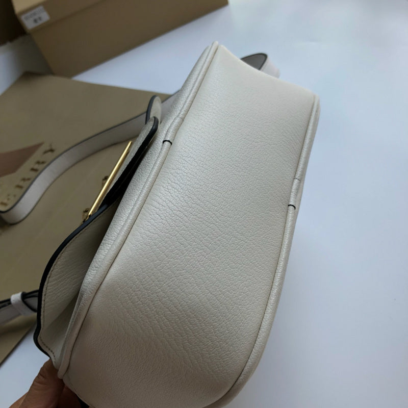 Burberry Bags - Bagsattire   494