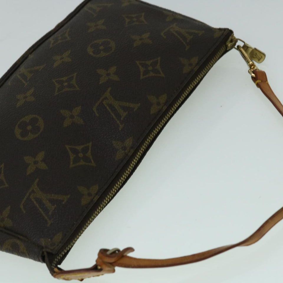 Louis Vuitton Pochette Accessoire  Canvas Clutch Bag