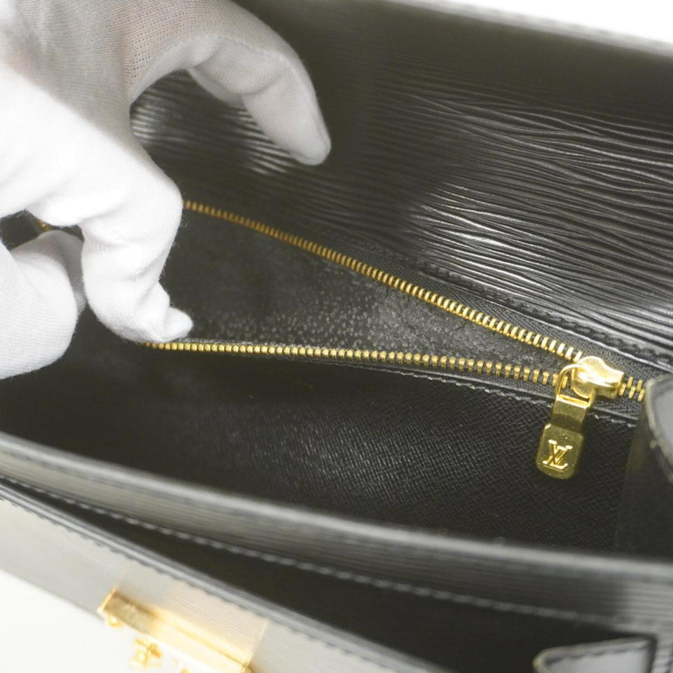 Louis Vuitton Sellier Drangonne  Leather Clutch Bag