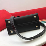 Barnes-Bags - Prada Bags - 993