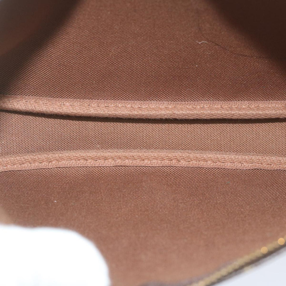 Louis Vuitton Pochette Accessoire  Canvas Clutch Bag