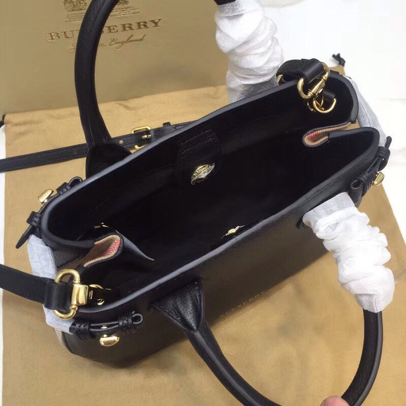 Burberry Bags - Bagsattire   516