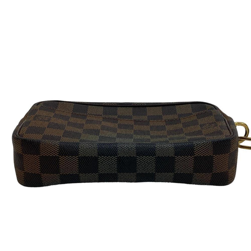 Louis Vuitton Pochette Macao  Canvas Clutch Bag