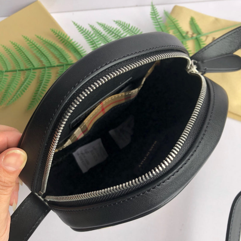 Burberry Bags - Bagsattire   689