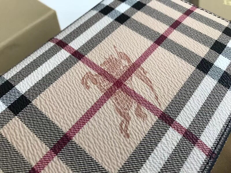 Burberry Bags - Bagsattire   390