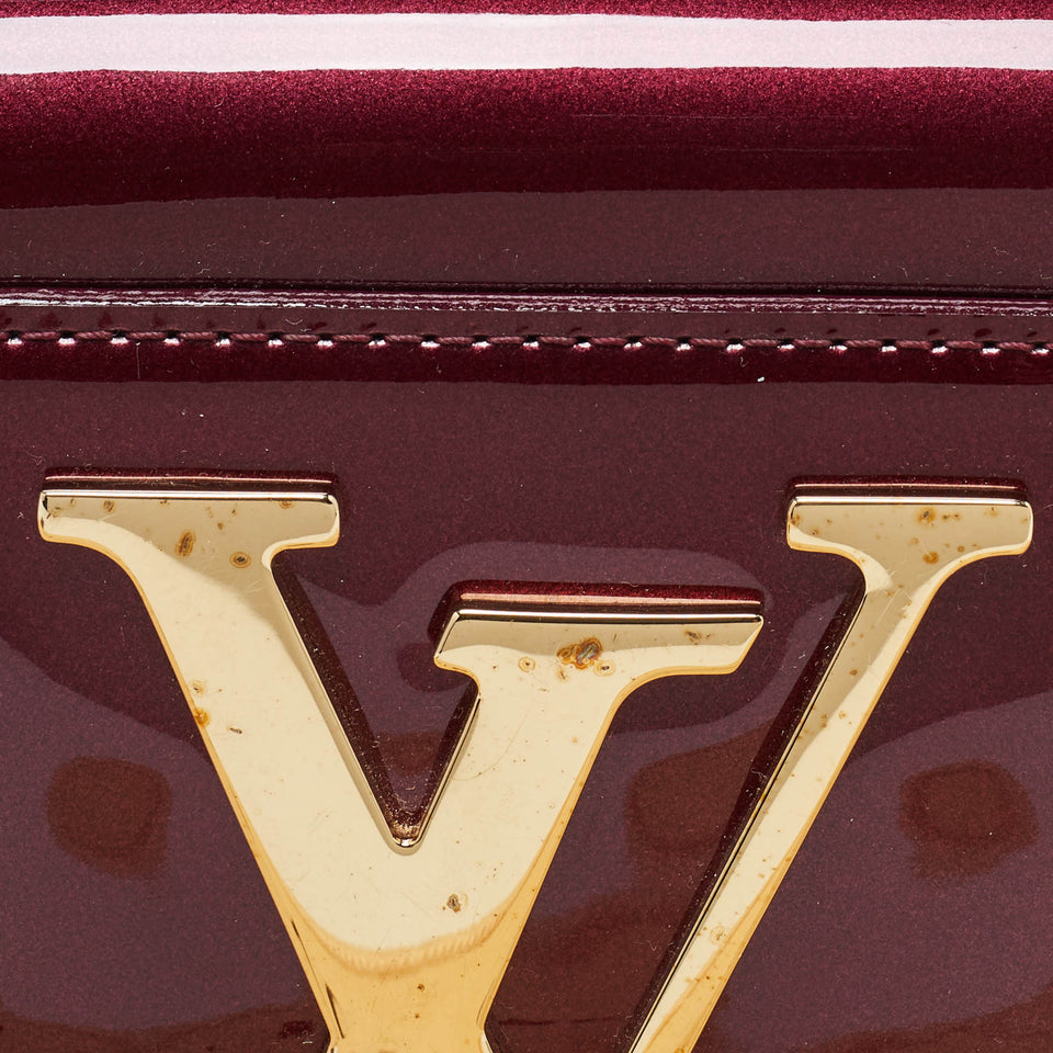 Louis Vuitton Rouge Fauviste Vernis Sobe Clutch