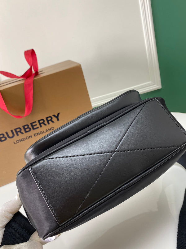 Burberry Bags - BG Bags - 333