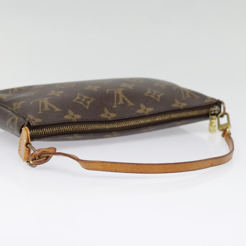 Louis Vuitton Pochette Accessoire  Canvas Clutch Bag