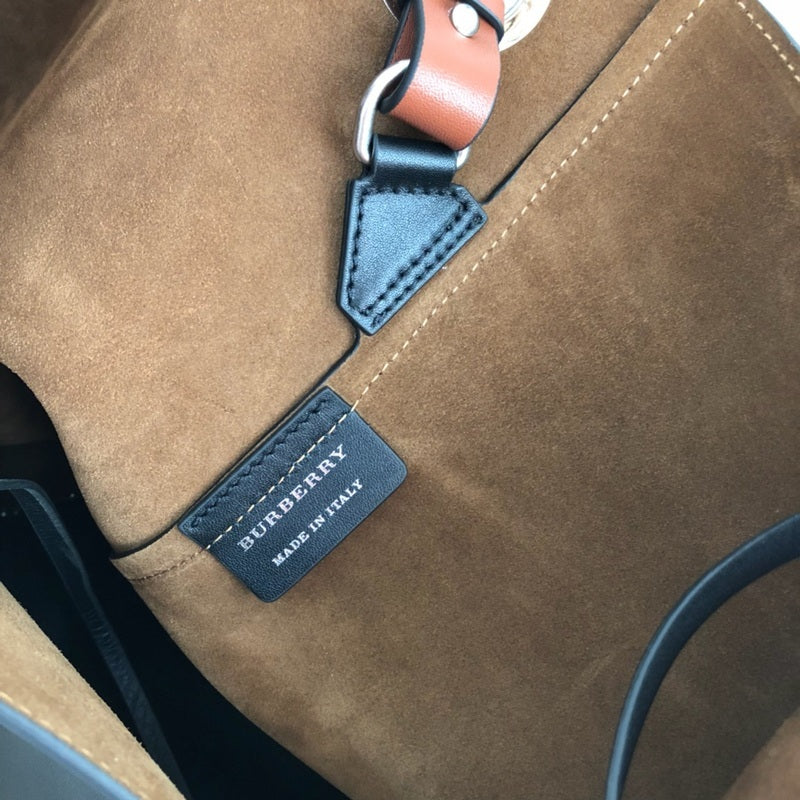 Burberry Bags - Bagsattire   606