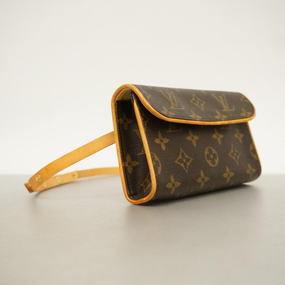 Louis Vuitton Pochette Florentine  Canvas Clutch Bag