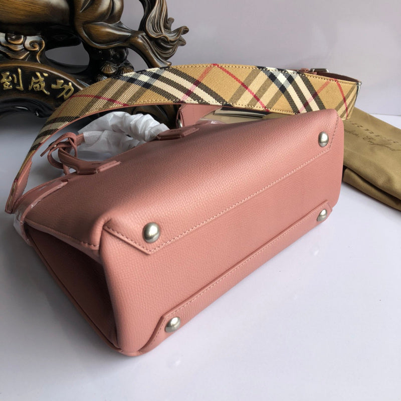 Burberry Bags - Bagsattire   480