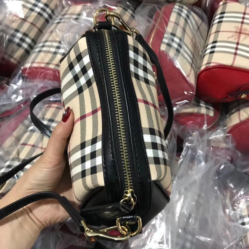 Burberry Bags - Bagsattire   333