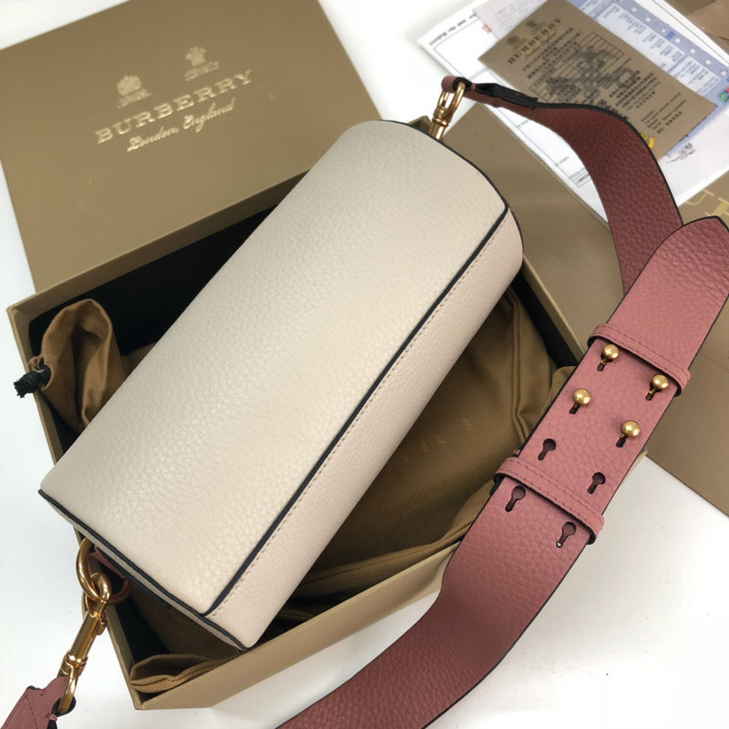 Burberry Bags - Bagsattire   459