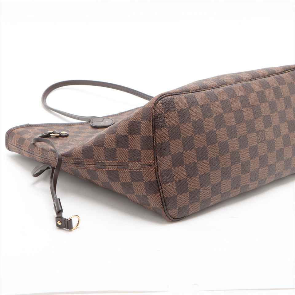 Louis Vuitton Damier Neverfull MM N41358 Initial entrance to