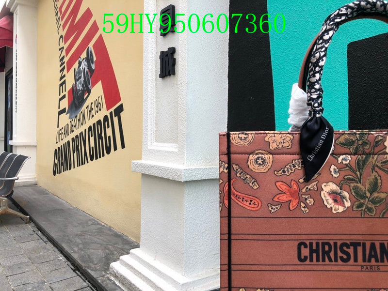 Christian Dior Bags Bags - The Tote   035
