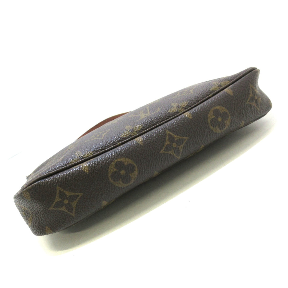 Louis Vuitton Pochette Accessoire  Canvas Clutch Bag