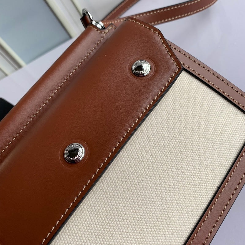 Burberry Bags - Bagsattire   758