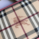 Burberry Bags - Bagsattire   481