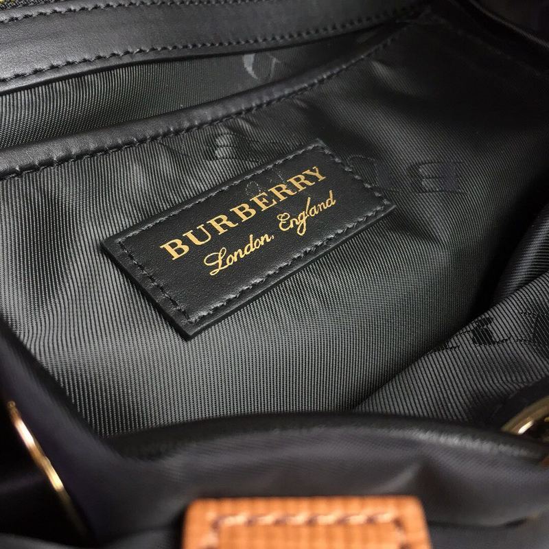 Burberry Bags - Bagsattire   672