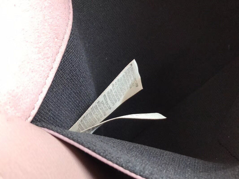 Burberry Bags - Bagsattire   476