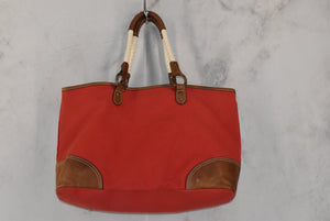 Handbag By Burberry  Size: Large